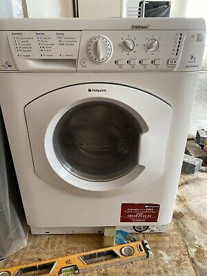 Hotpoint Washerdryer Aquarius WDL520GUK Only first Top light flashes fills but drum does not move