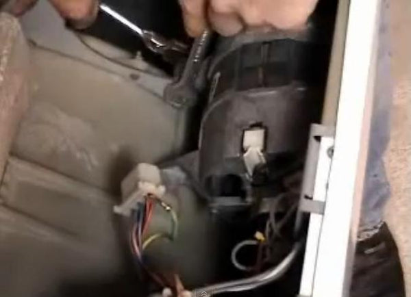 How to replace your washing machine motor on Hotpoint, Creda, Etc early models only