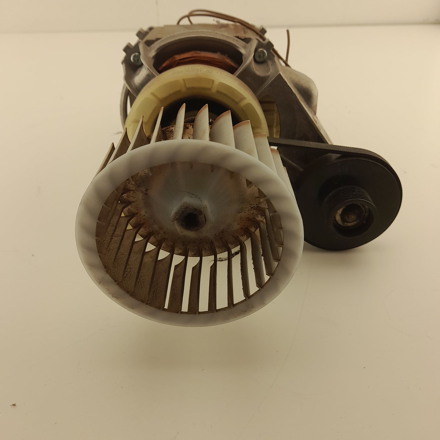 Siemens Tumble Dryer Motor 00145467 With Fan Drum 00650172