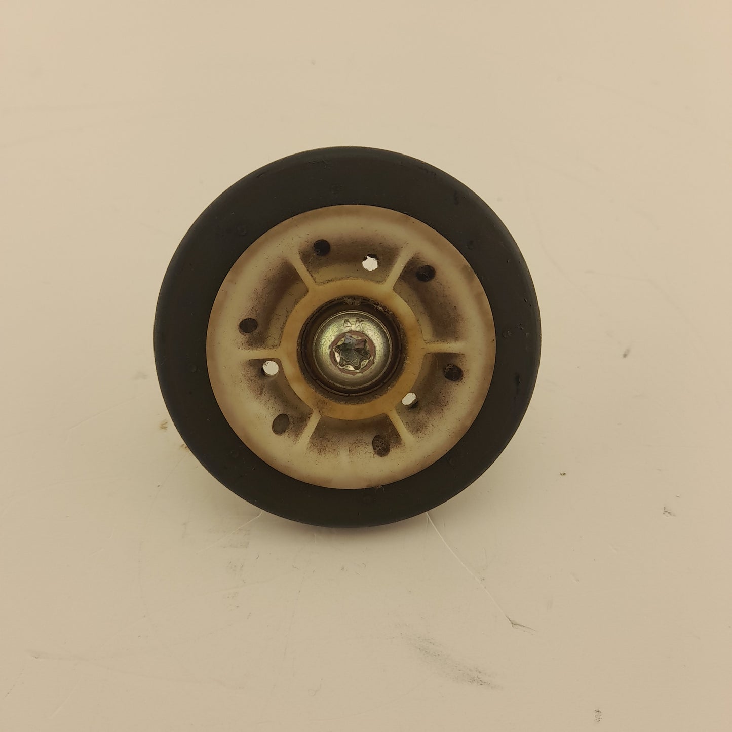 Bosch NEFF Siemens Tumble Dryer Drum Roller Wheel 00613598
