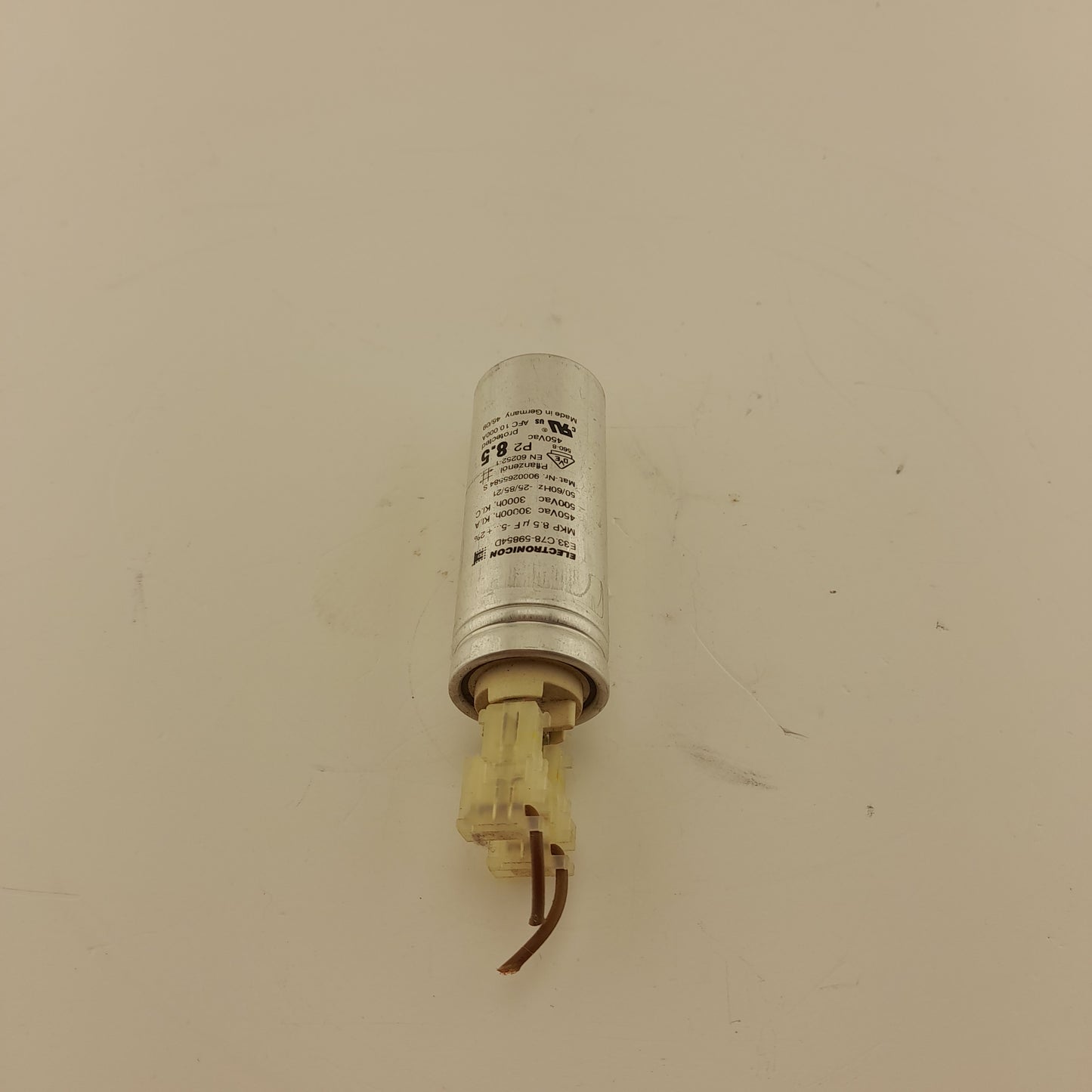 Bosch NEFF Siemens Tumble Dryer Capacitor 8UF 00610150