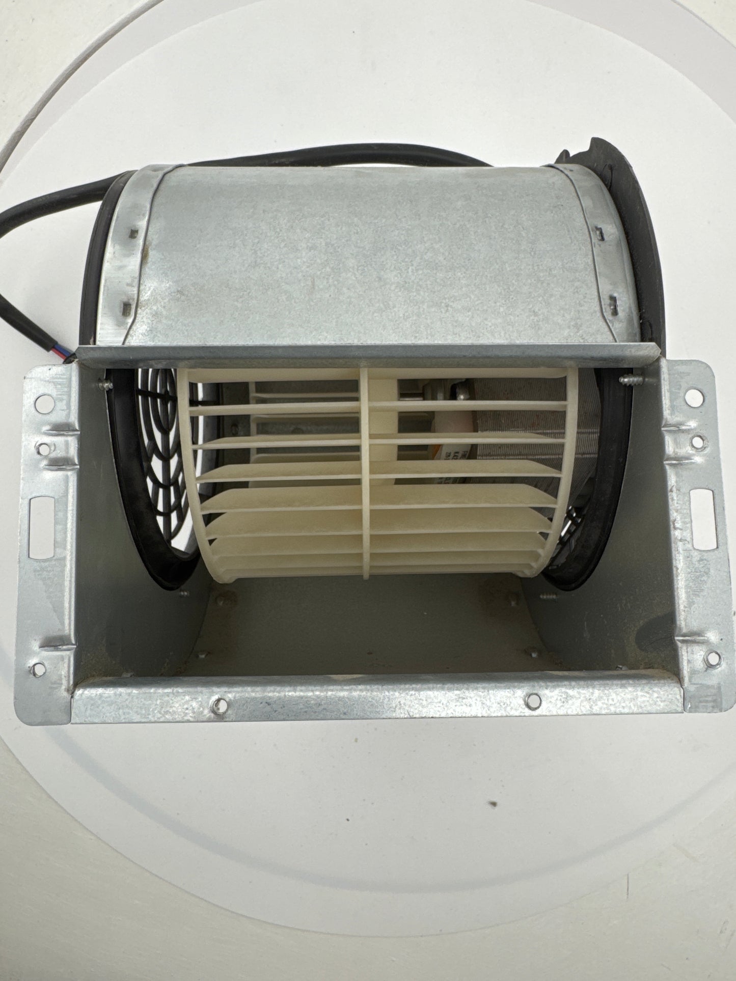 Electrolux Group Main Motor Assembly Fime K42RP2213 220-240V 170W 4055040820