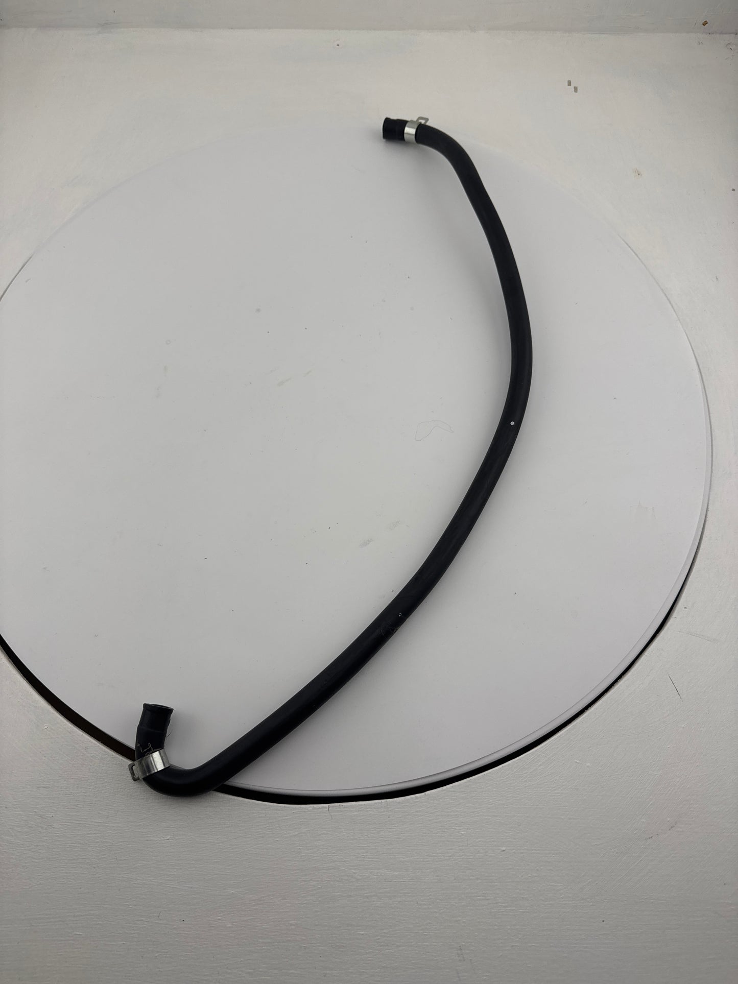 Samsung Circulation Hose: F500E Epdm ID9.0 Blk DC67-00471E