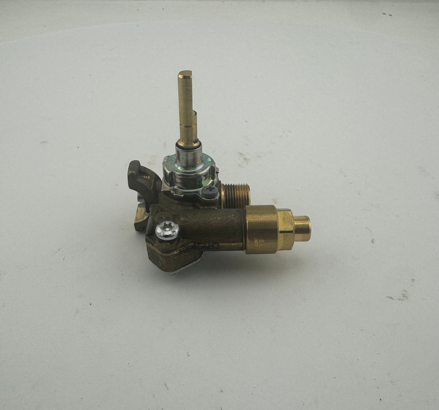 Bosch Gas tap SAFETY GAS TAP 3/3,2KW 7/5 G20/G25 Electromagnet 00421964 /Seal gas tap-manifold 00036011 00612254