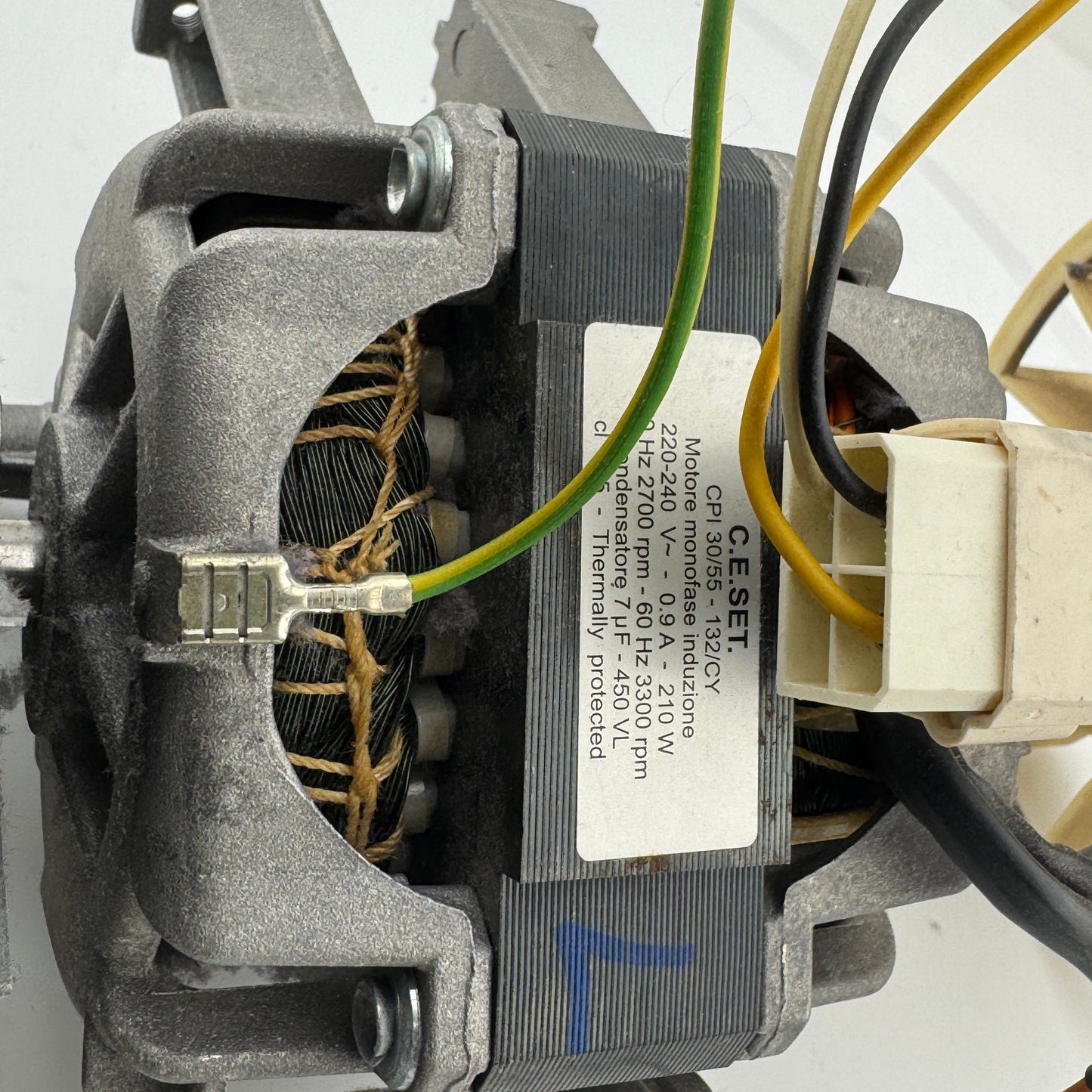 Hoover Candy Tumble Dryer Motor 40008460 came of Hoover DNC D91B-80