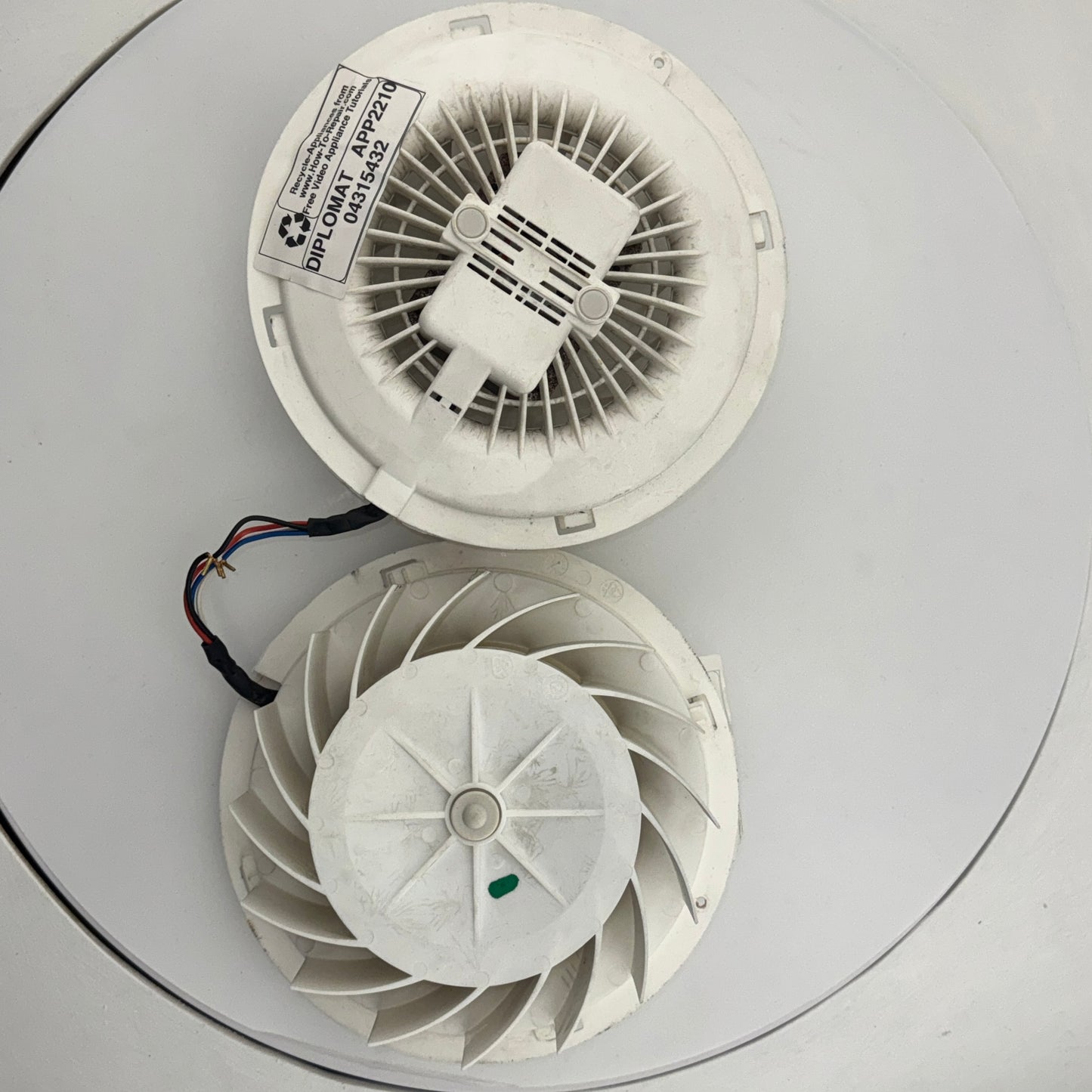 Cooker Hood Motor Assembly Hygena APP2210 Clockwise Fan Sold as a Pair