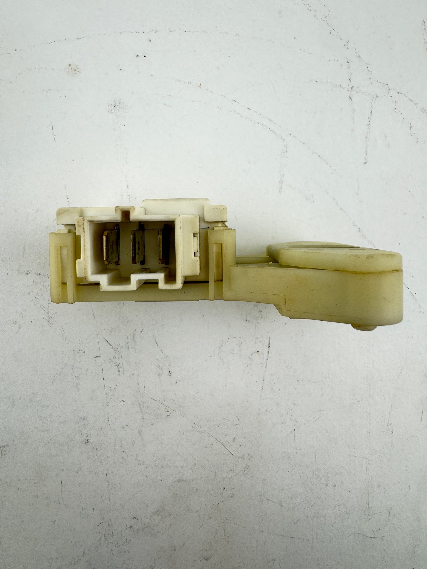 Hotpoint Door Interlock C00309745