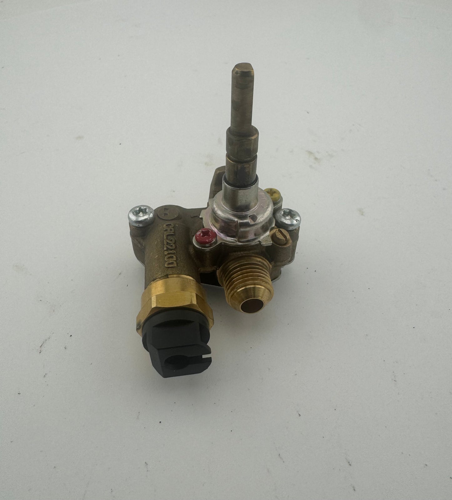 Indesit Gas Tap Medium / Auxillary C00111240 J00111851