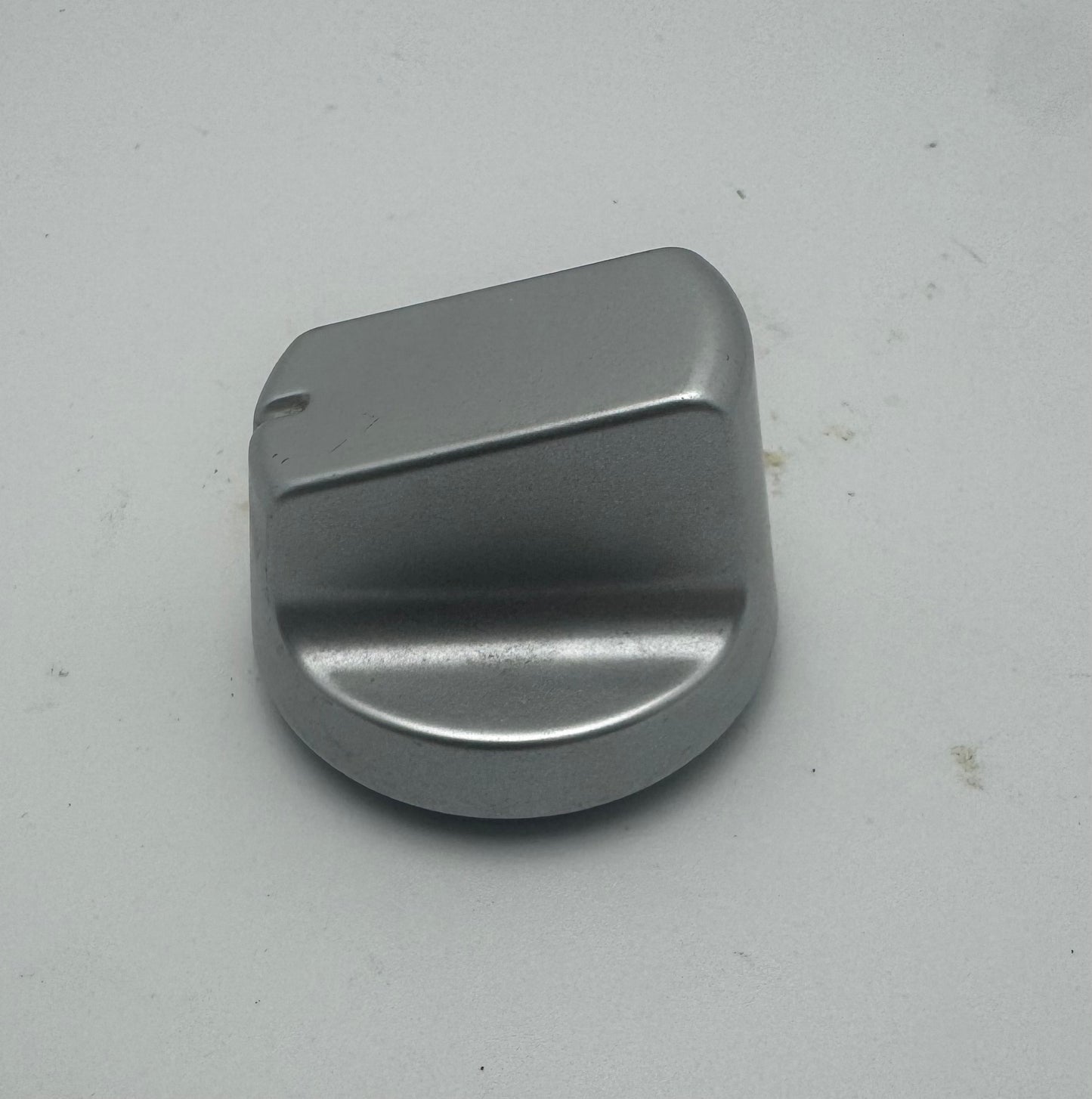 Indesit Hob Burner Silver Control Knob IP6-7 / 6mm C00269730 J00675638