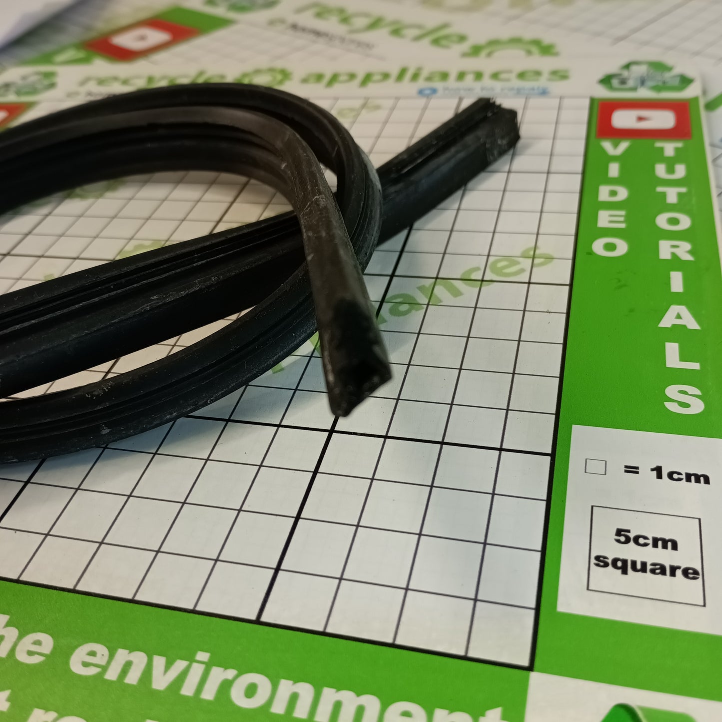 Dishwasher door cabinet side gasket seal 126760000879