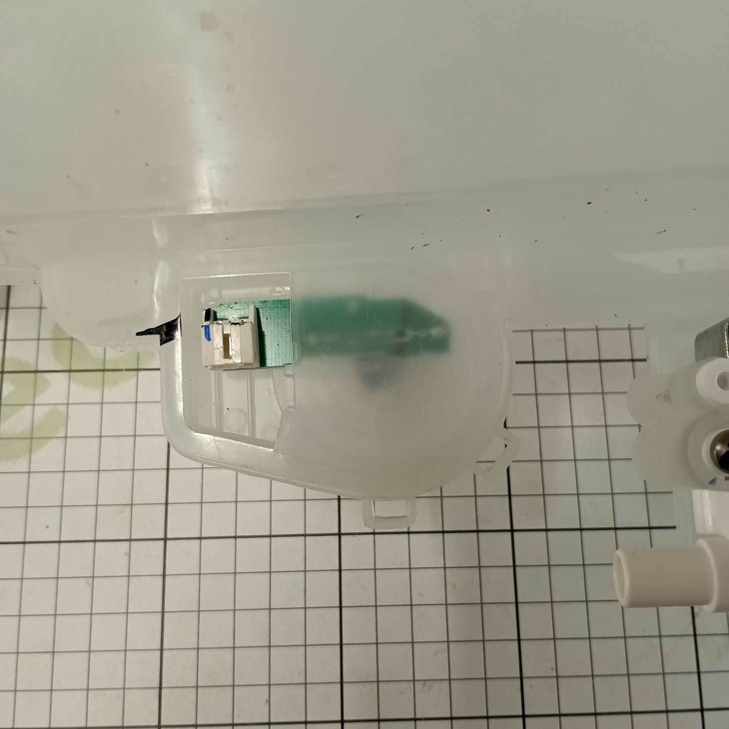 Dishwasher water tank with impeller jug 12176000028170