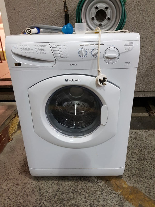 Hotpoint Washerdryer Aquarius WD420P ?Stuck in cycle?