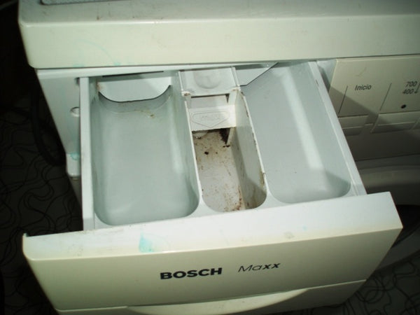 How to clean and service a washing machine soap drawer & fabric conditioner tray