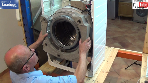 How to replace a Zanussi washing machine door seal.