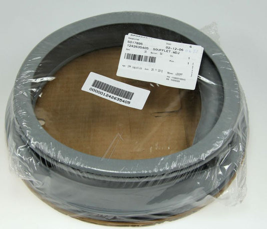 5017895 - Photo 1