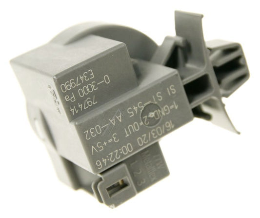 Q303285 - Photo 1