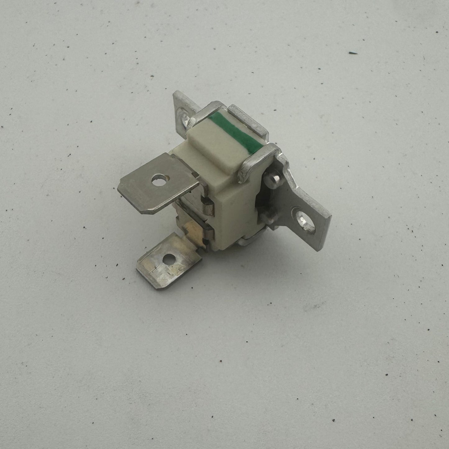Beko Cooker Thermal Limiter : T1/33 16A 263410017
