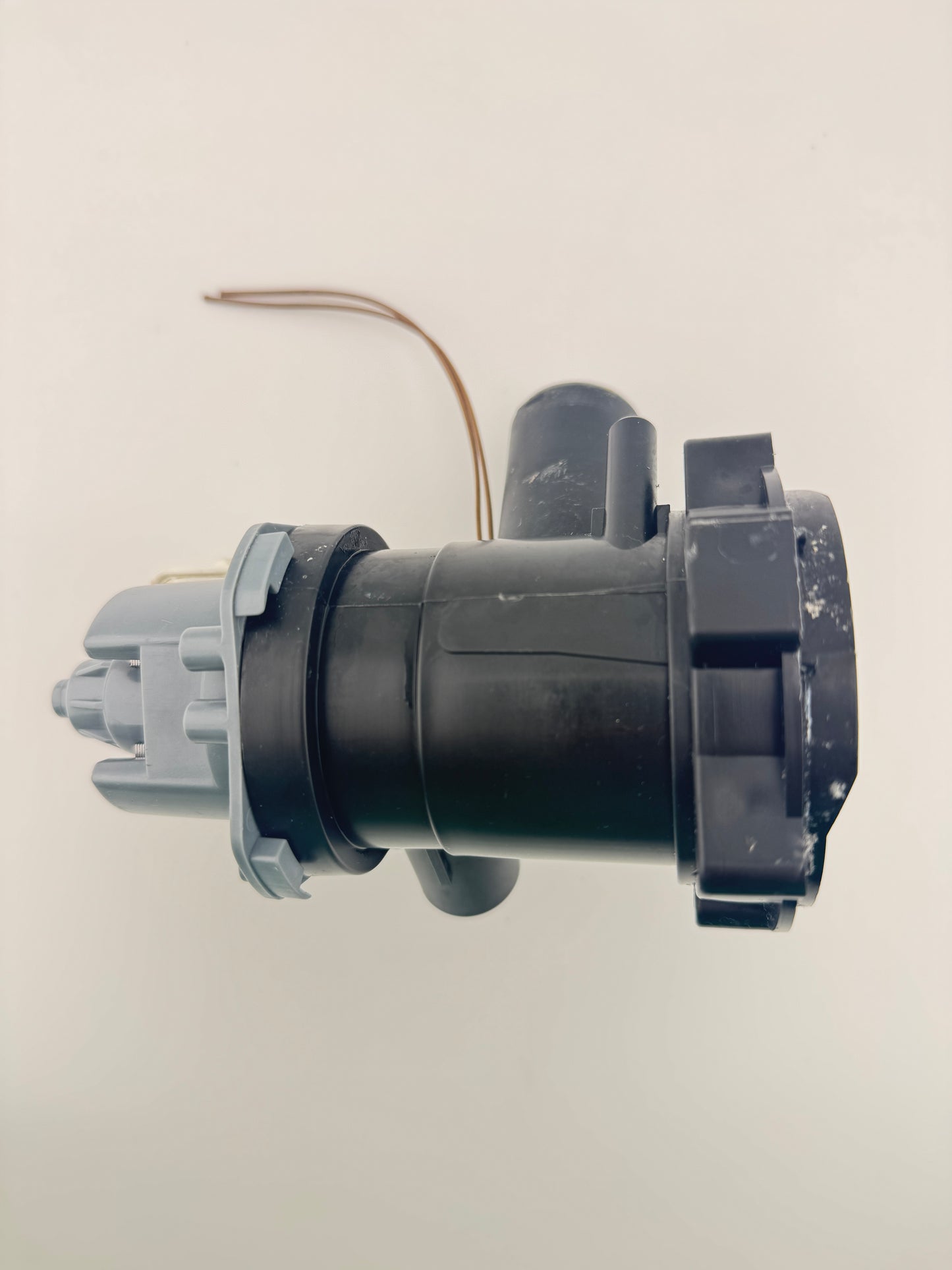 Bosch Neff Siemens Drain Pump Assembly 30W 00145212 04112020