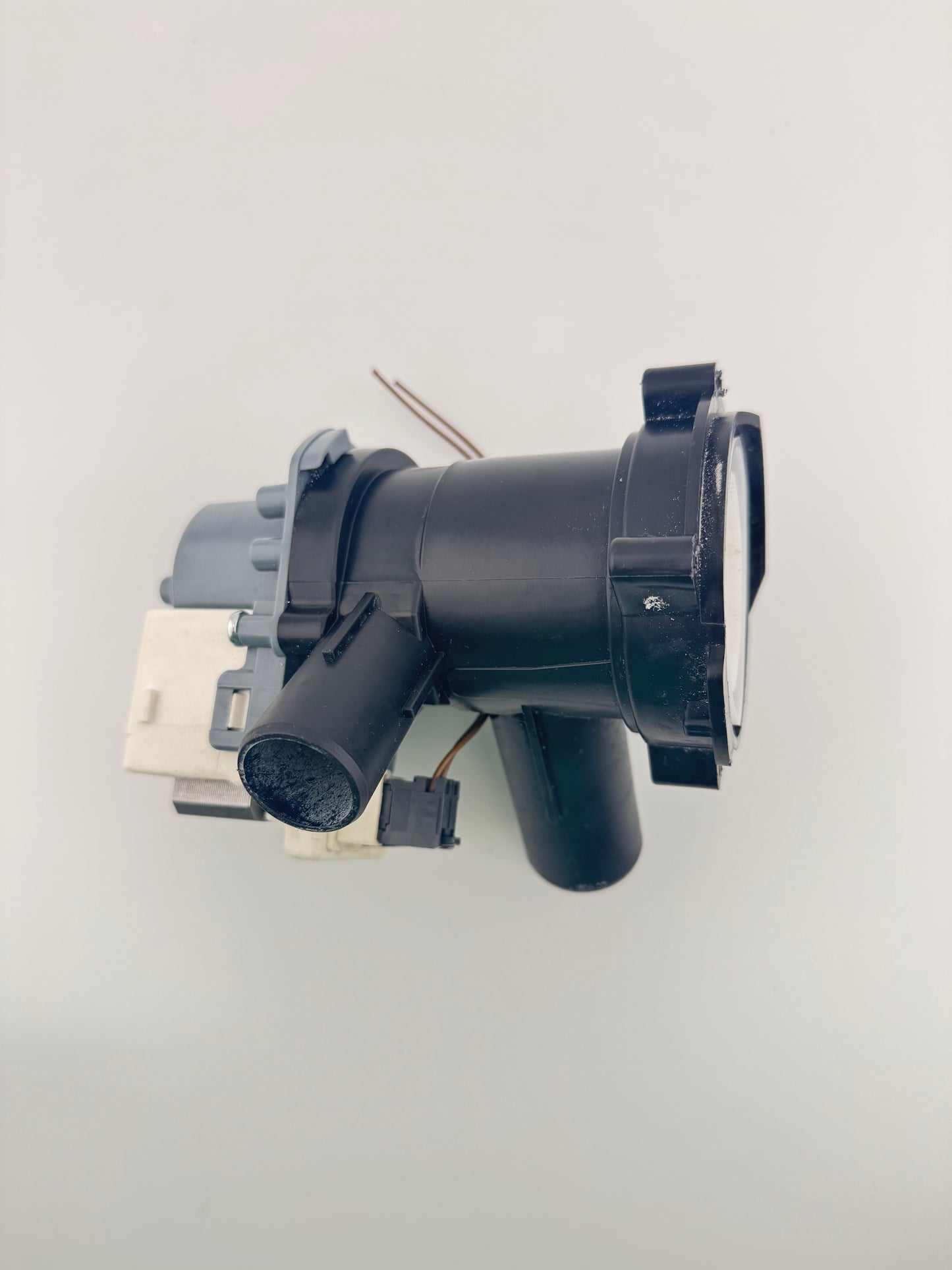 Bosch Neff Siemens Drain Pump Assembly 30W 00145212 04112020