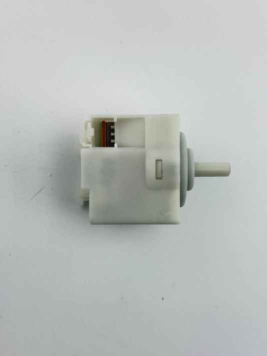 Bosch Neff Siemens WATER LEVEL Pressure SWITCH / Sensor : ST-545 AA-002 00627460