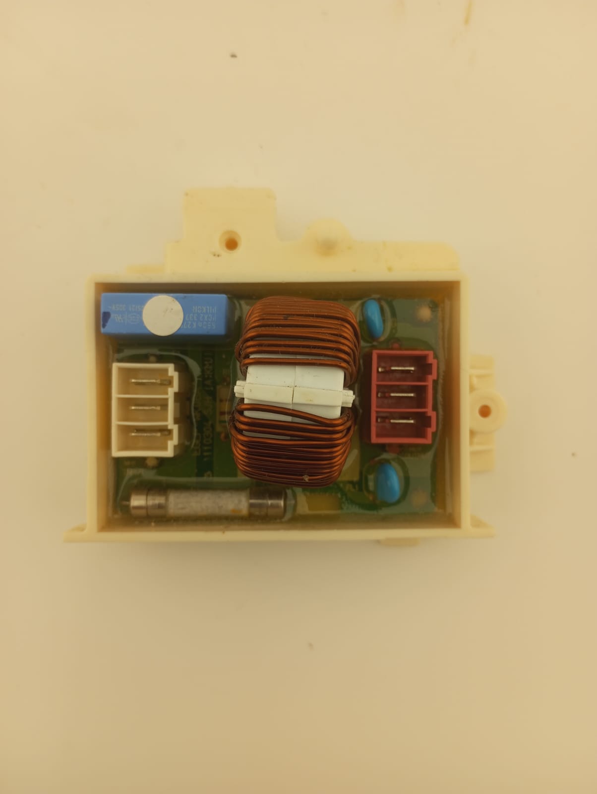 Goldstar Mains Noise Filter EAM64652601