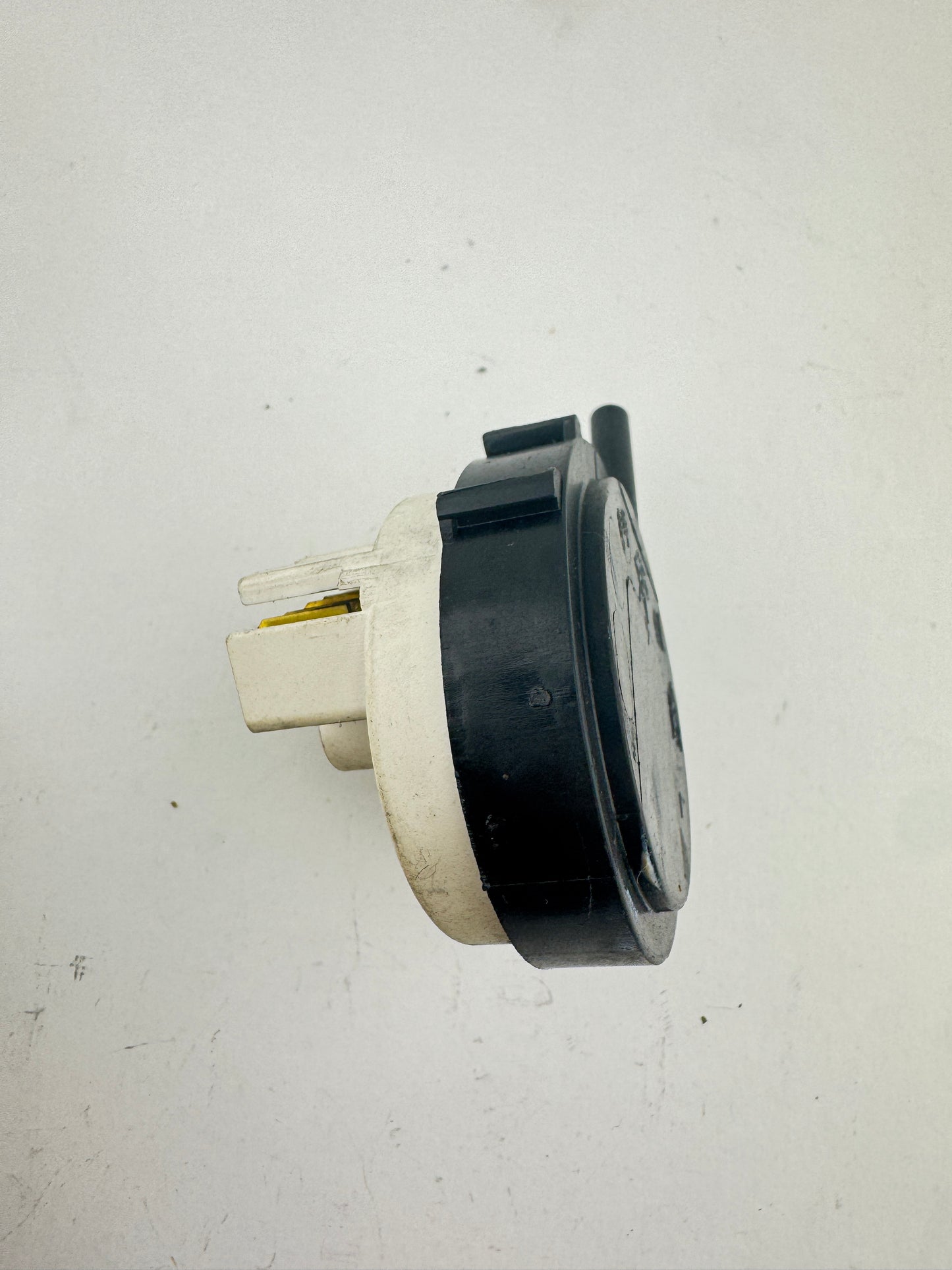 Hoover Water Level Pressure Switch 41019605