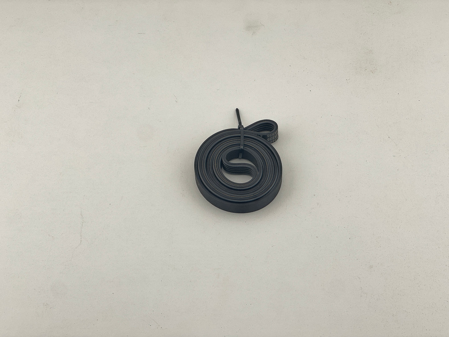 Hoover / Candy / Haier Poly-Vee Drive Belt 1225J5EPJ / 1225J5, 1225 Mm 41039460