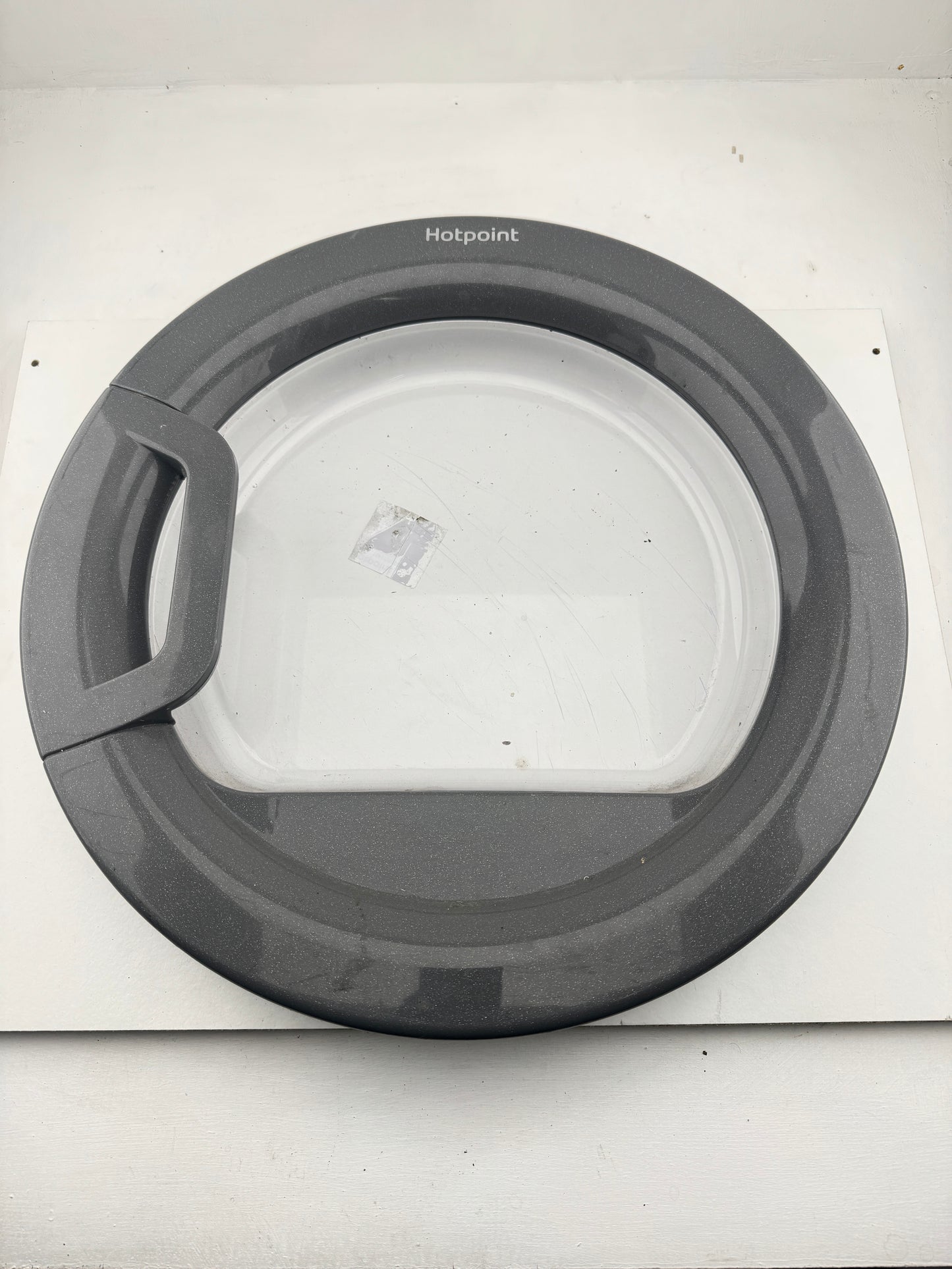 Door Assembly For Hotpoint TCFS73BGG UK with Hinges