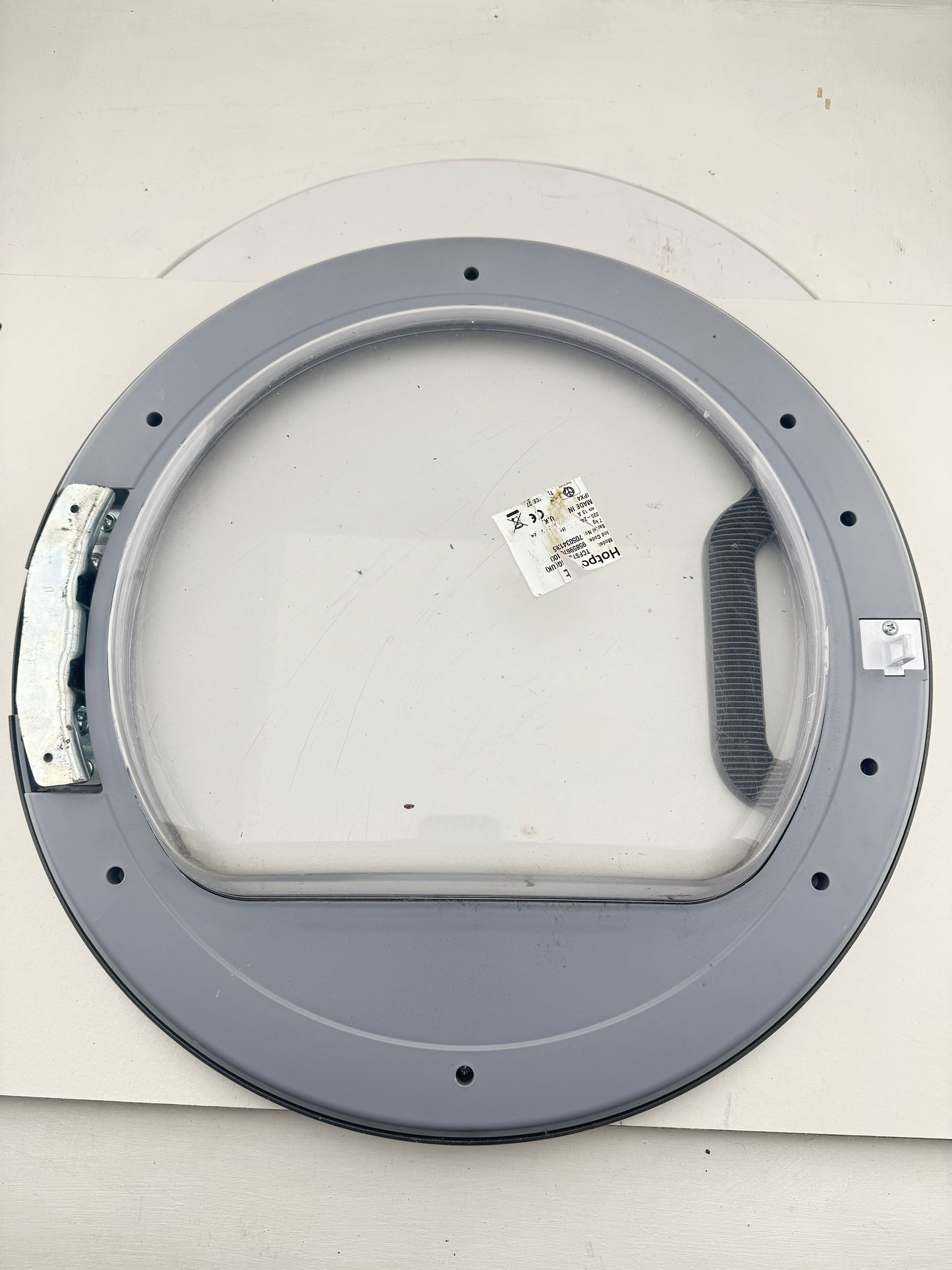 Door Assembly For Hotpoint TCFS73BGG UK with Hinges