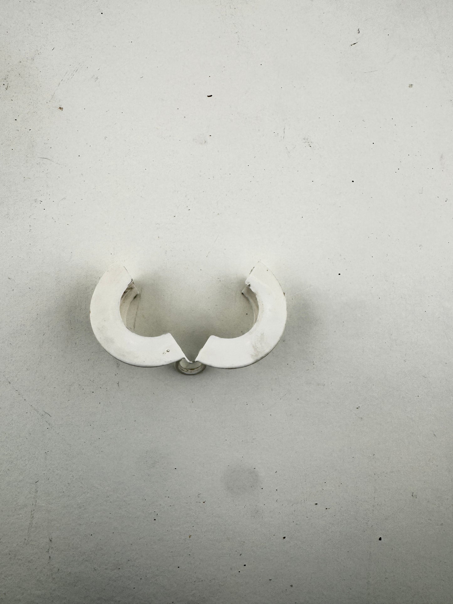 Merloni (Indesit Group) Drain Hose Collar C00064755 482000027172